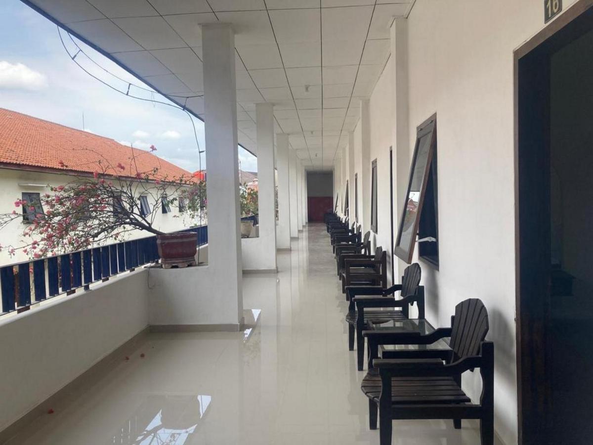 Hotel Surya Citra Jogja A Mitra Reddoorz Jogjacarta Exterior foto